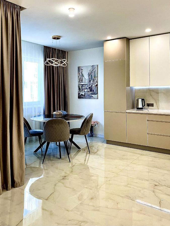 Жк Great Britain Apartment Lviv Exterior foto